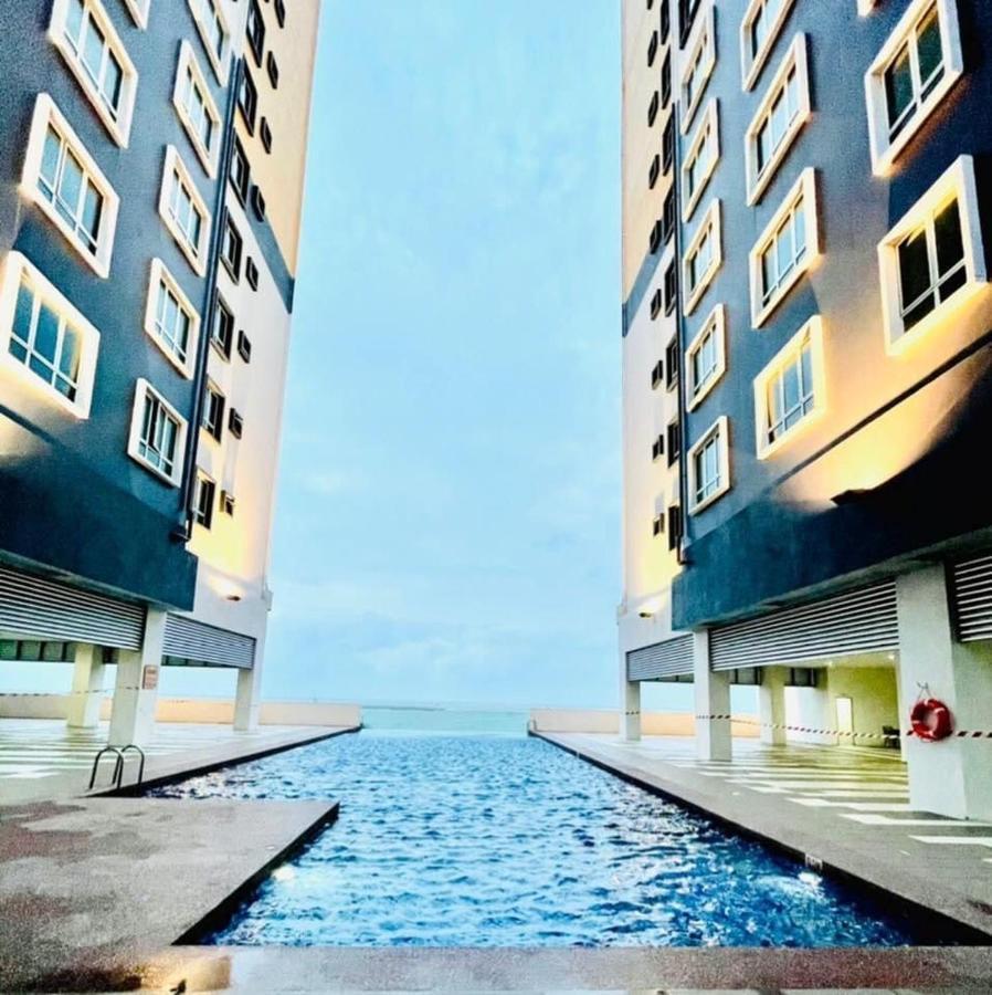 New Seaview Families Suite - Breezy Blue กัวลาตรังกานู ภายนอก รูปภาพ